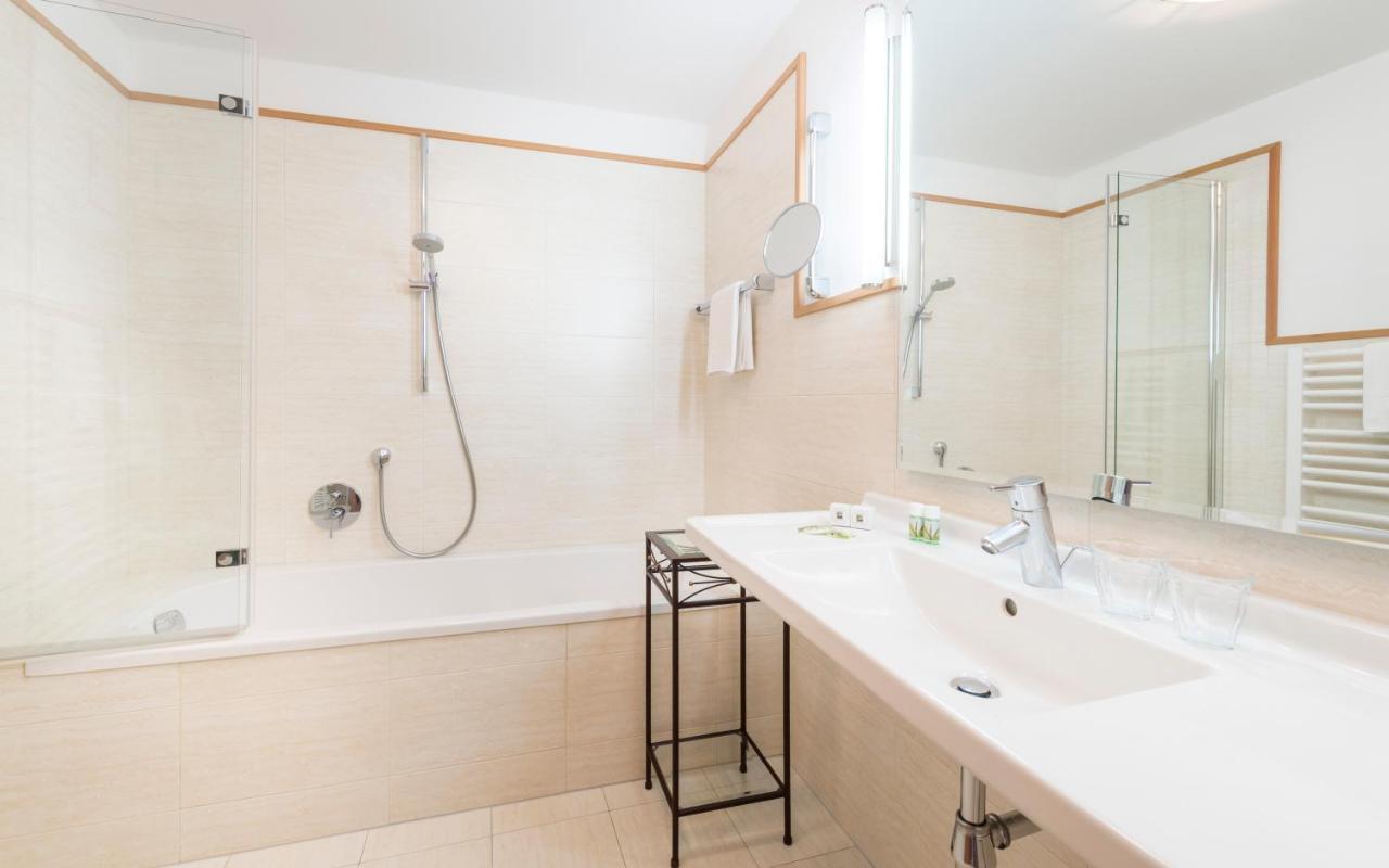 Hotel Peter Питерсберг Экстерьер фото